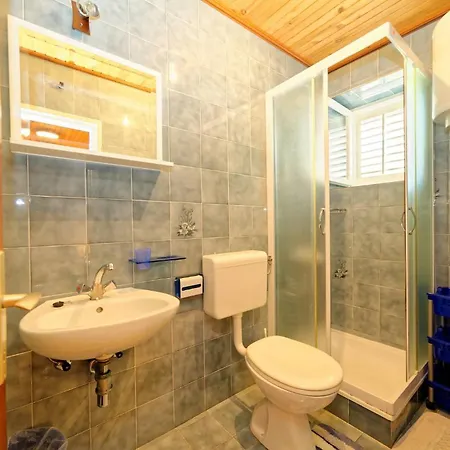 Milica Palit Pensionat 3*